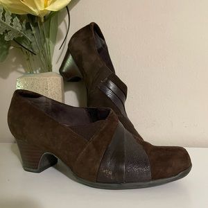 Clarks Everyday Women’s 6.5 M Brown Leather Shoes Short Heel Comfortable